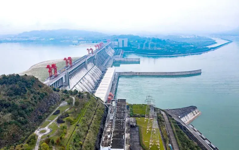 نیروگاه آبی سه‌دره (Three Gorges Dam)