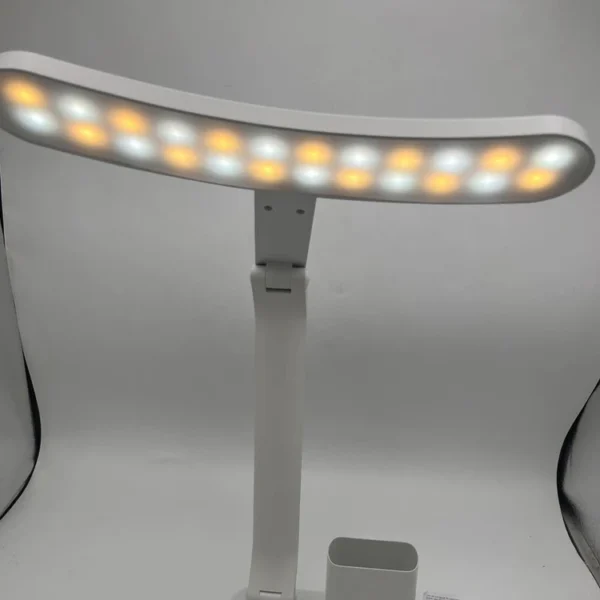 چراغ مطالعه شارژی مدل Q21-6 به همراه ساعت دیجیتال