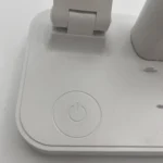 چراغ مطالعه شارژی مدل Q21-6 به همراه ساعت دیجیتال