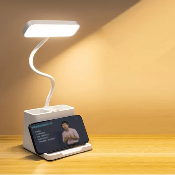 چراغ مطالعه مدل Q108-1 دارای باطری قابل شارژ