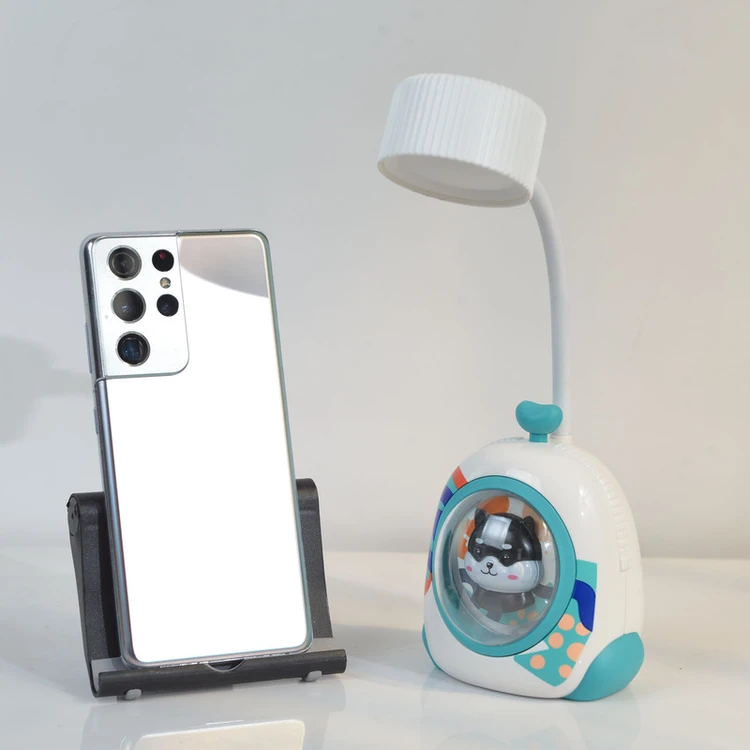 چراغ مطالعه مدل شارژی کد xjd-09 طرح خرس کابین دار