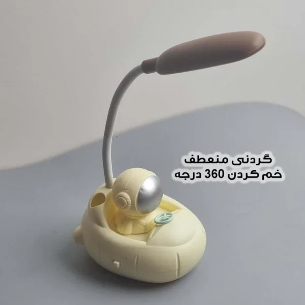 چراغ مطالعه مدل فضانورد کد BY2210A