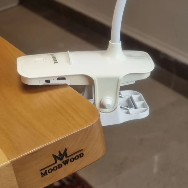 چراغ مطالعه یولومو شارژی مدل گیره ای کد 1197