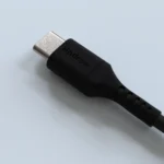 کابل شارژ و دیتا هادرون مدل HTC-C-L01L دارای پورت Type-C