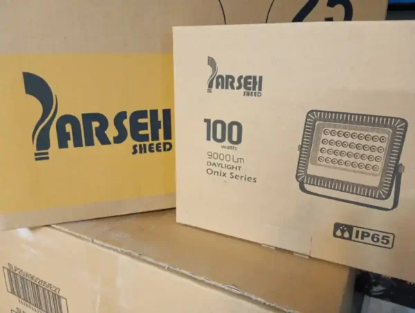 پروژکتور 100 وات پارسه شید مدل اونیکس رنگ نور مهتابی IP65 - Image 2