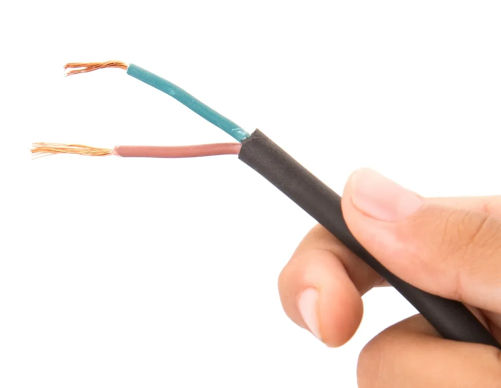 روش ساده تشخیص فاز و نول و بررسی سلامت آن‌ها